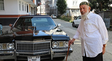 Ardeşen'de bu klasik otomobil 85 yaşındaki dedenin gözdesi