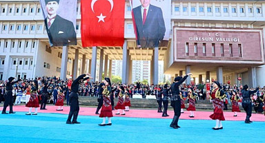 Giresun'da Cumhuriyet Bayramı heyecanı kutlamalara yansıdı