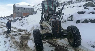 Trabzon'un yüksek kesimlerinde karla mücadele başlatıldı