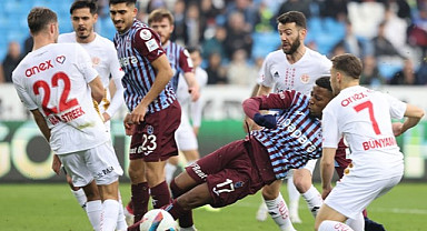 Trabzonspor, Antalyaspor karşısında farka gitti